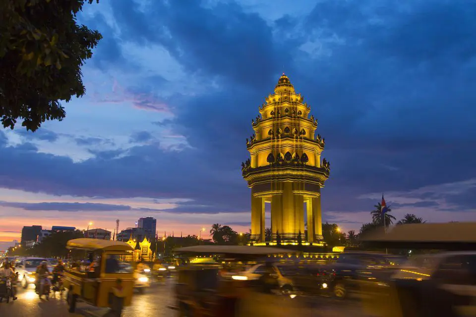 Monumen Kemerdekaan di Phnom Penh