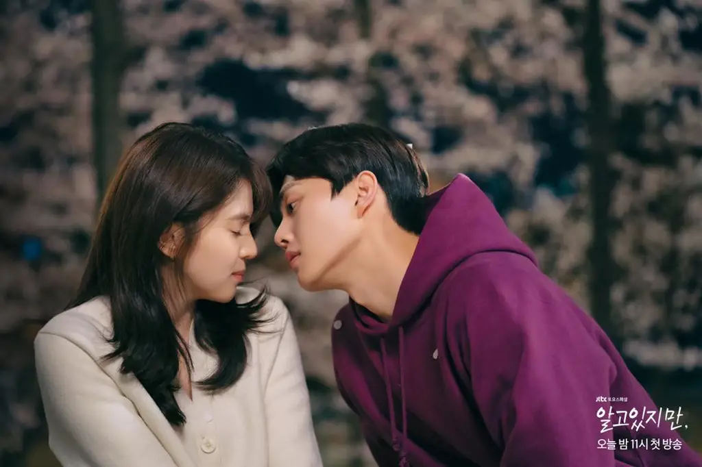 Foto Song Kang dan Han So Hee sebagai pemeran utama Nevertheless