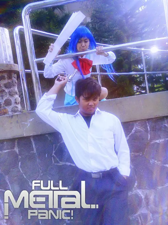 Sousuke Sagara dan Kaname Chidori sedang bersama