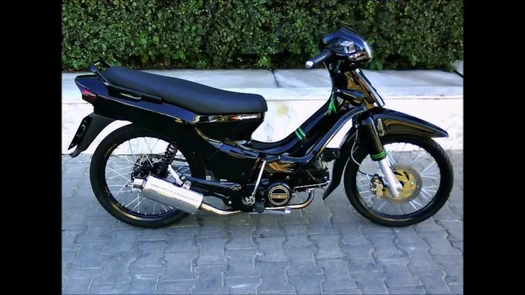 Spesifikasi detail motor Kaze R 2002