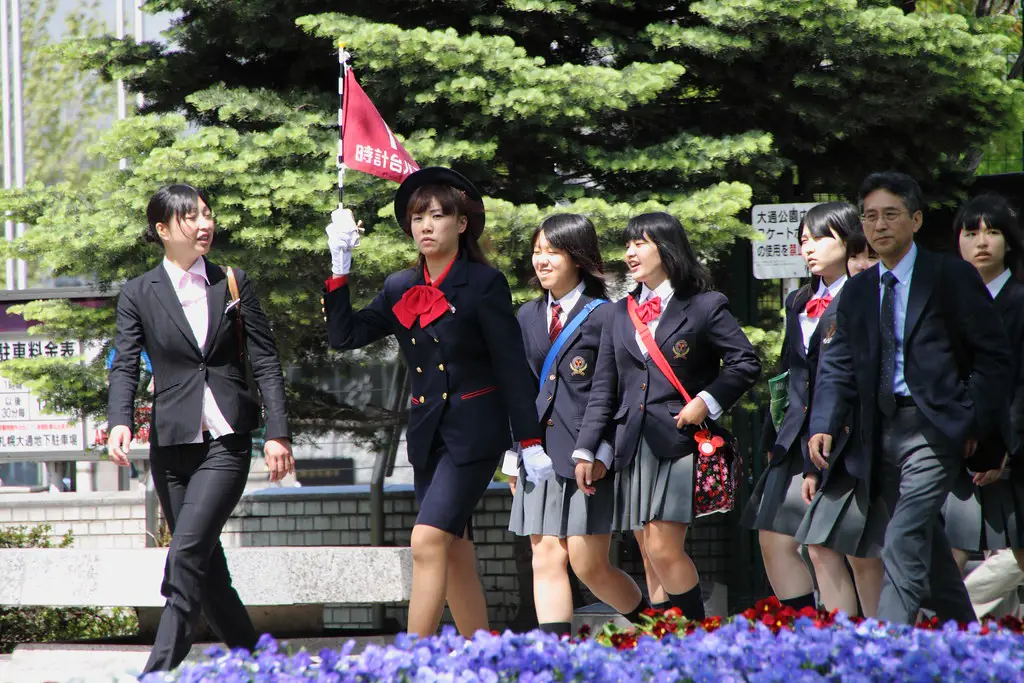 Gambar festival sekolah di Jepang yang meriah