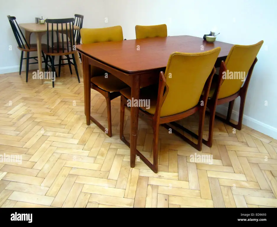 Gambar interior kafe Stile yang nyaman