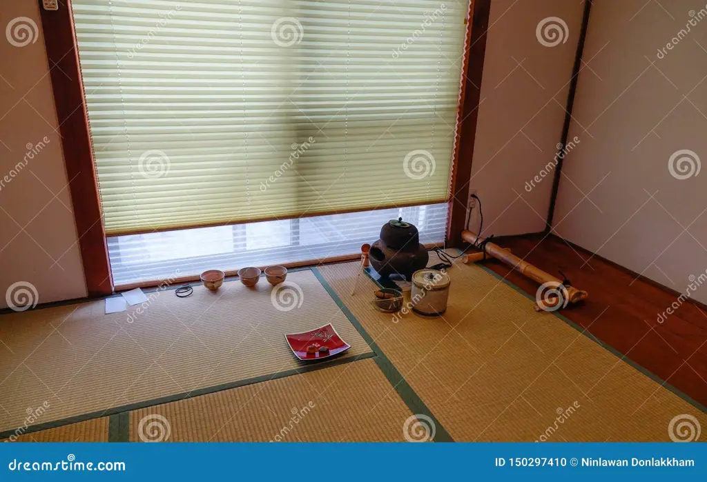 Gambar interior istana Jepang yang megah