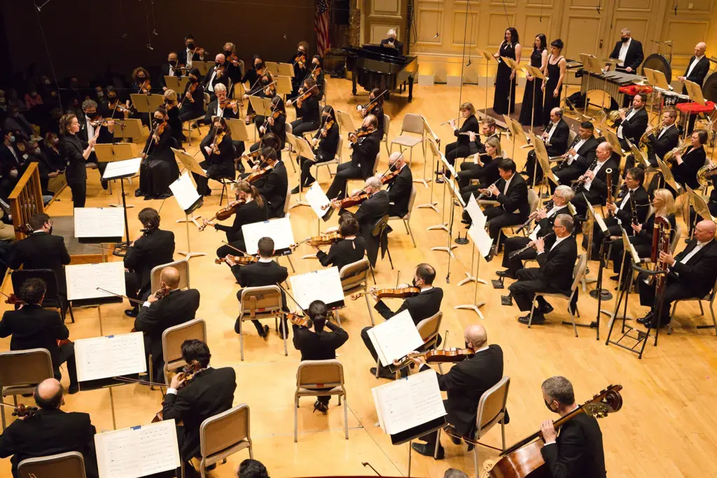 Konser musik klasik yang meriah