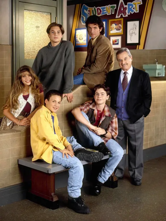 Gambar suasana sekolah dalam Boy Meets World