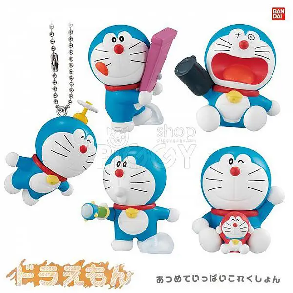 Gambar Doraemon menggunakan gadget canggih