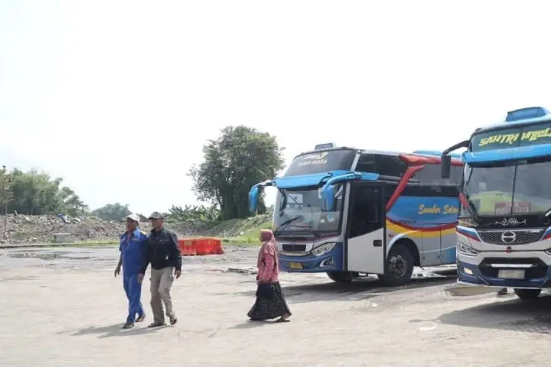 Foto terminal Bandar Udara Letkol Wisnu Madiun