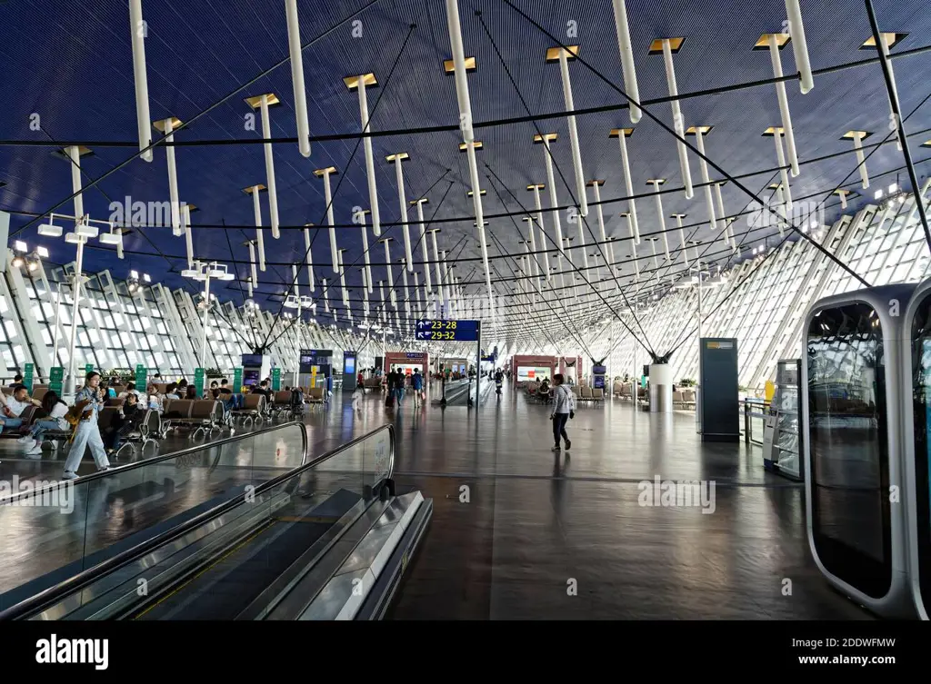 Gambar terminal di Bandar Udara Internasional Pudong Shanghai