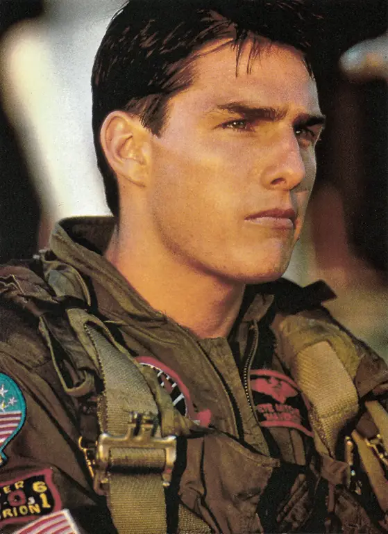 Tom Cruise sebagai Maverick di Top Gun