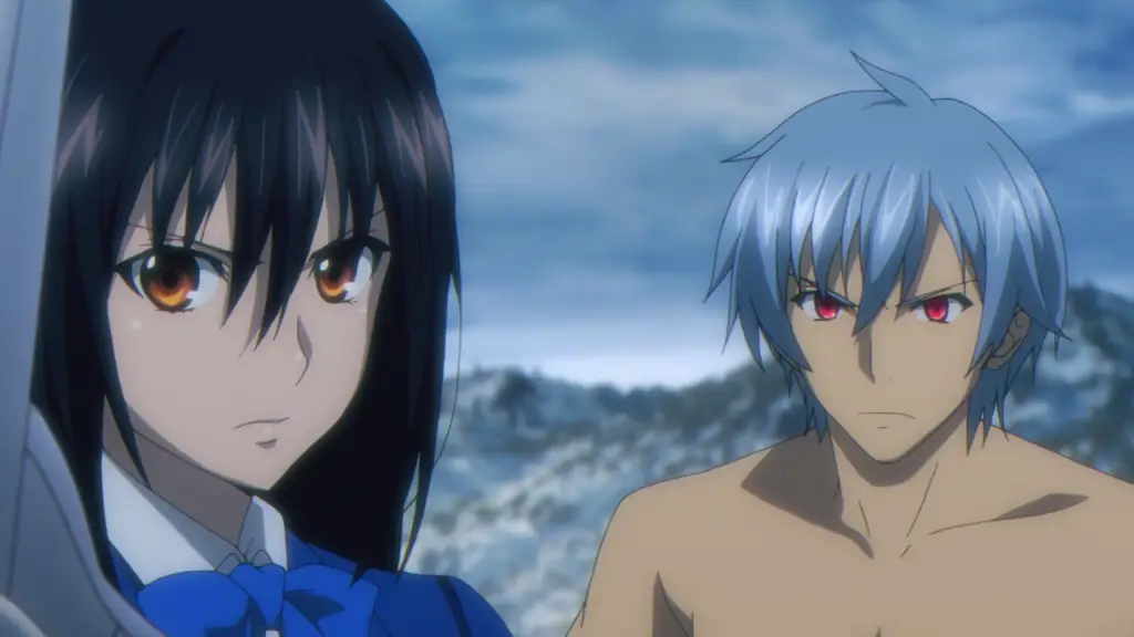 Visual kunci dari anime Strike the Blood